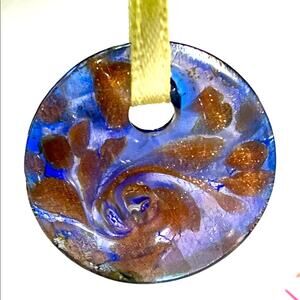 American VTG Hand Blown GLASS PENDANT For Necklace / Bracelet Gold Flake Blue 1”